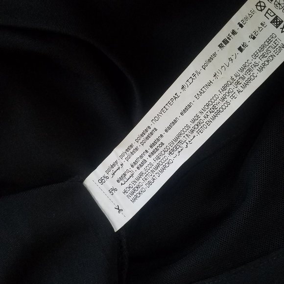 NWT CONTRASTING TULLE BLACK DRESS. - Picture 7 of 7